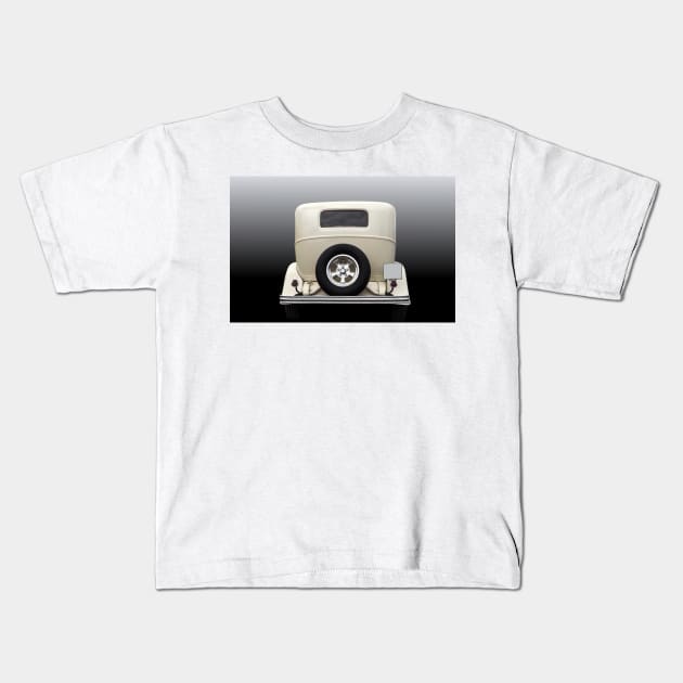 Classic Hot Rod Style Kids T-Shirt by Beate Gube